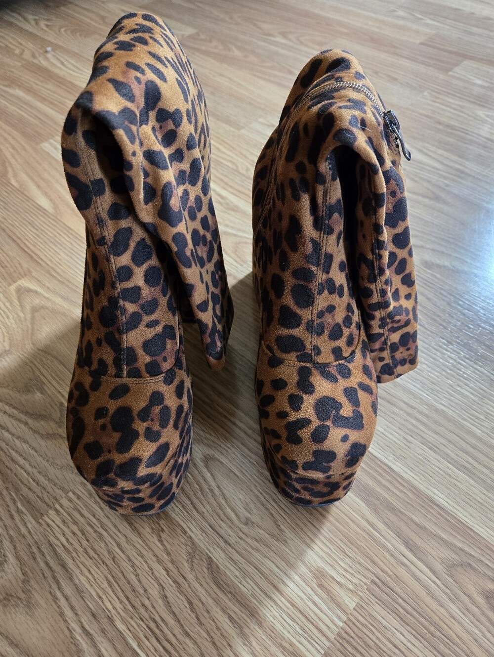 Leopard Print Platform Knee-High Boots - Brown - Picture 8 of 11